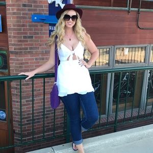 Meet your Posher, Holly